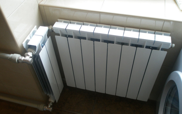 Установка радиатора отопления